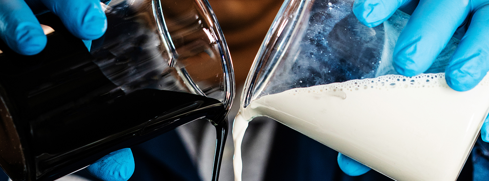 Read more about the article Introducing AquiFix™: the first ever solid, micron-scale electron donor to treat chlorinated solvents