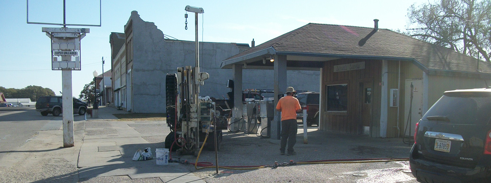 Read more about the article Petroleum hydrocarbon plume treated to non-detect within 50 Days