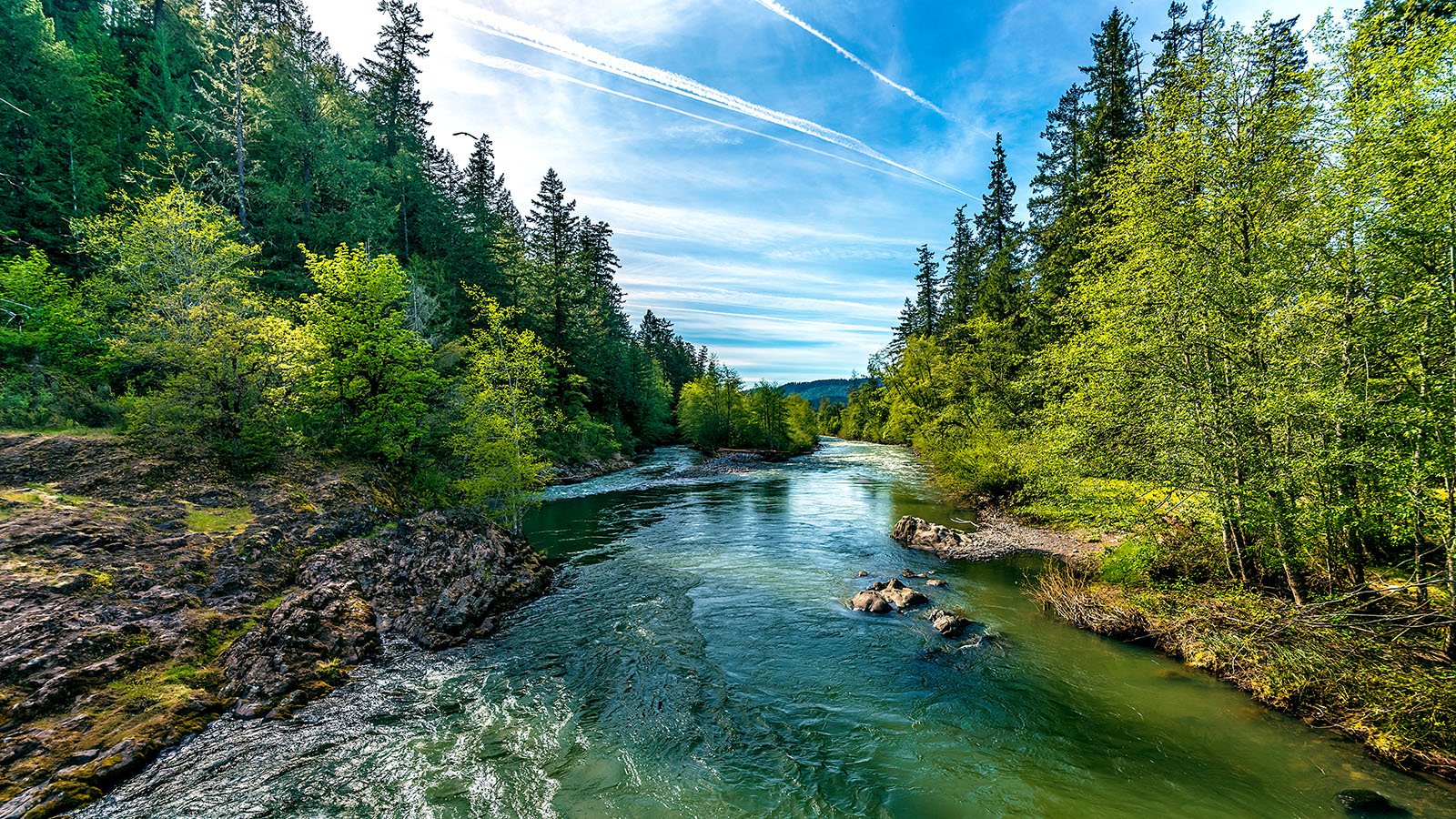 Read more about the article PFAS Summer School 2026: Superfund Showdowns & Proposed Rollback of SDWA